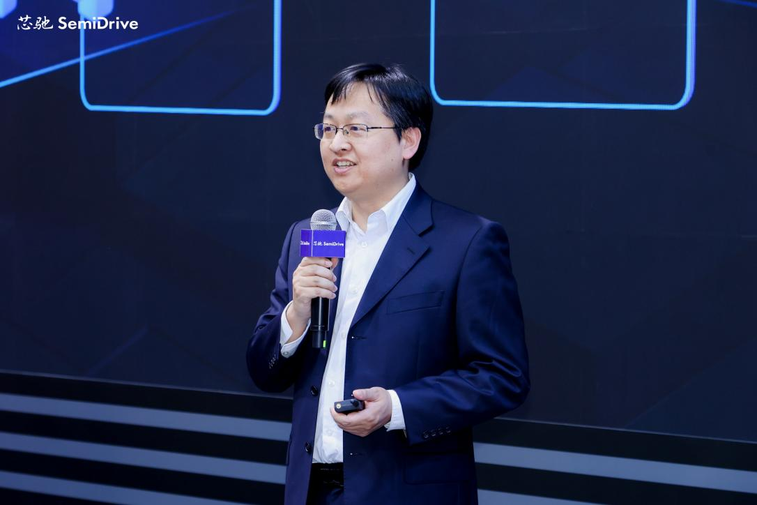 芯驰科技发布X10,打造全民AI时代座舱处理器新标杆