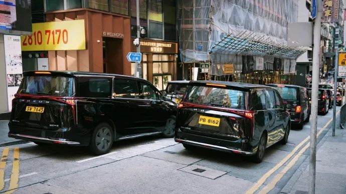 销量连跌8个月,香港销冠成拖油瓶!王伟森火线拯救上汽大通
