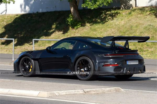新款保时捷911 GT2 RS谍照 预计2026年发布