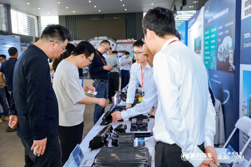 圆满落幕 | 2025走进东风汽车创新技术展